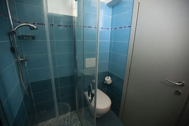 Tek Büyük Yataklı Oda, Balkon