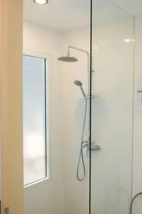 Superior Tek Büyük veya İki Ayrı Yataklı Oda