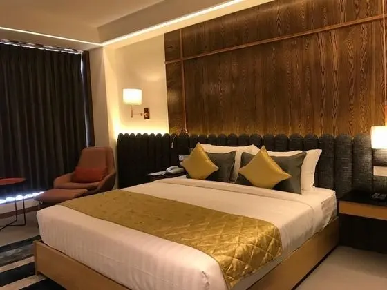 Corporate Room
