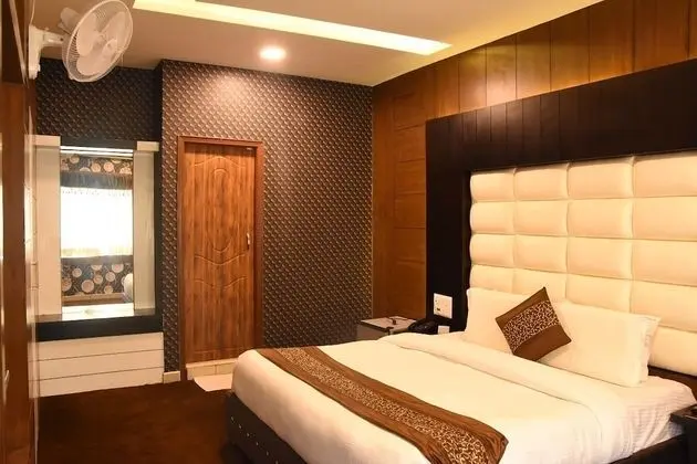 Super Deluxe Room
