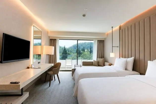 Deluxe Bahçe Manzaralı
