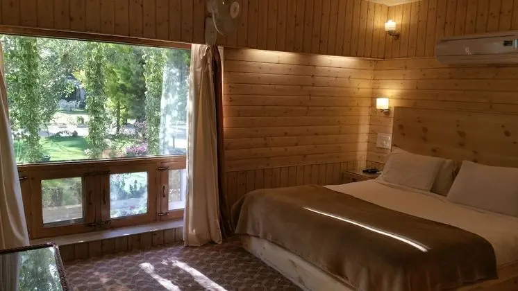 Deluxe Oda, 2 Çift Kişilik Yatak