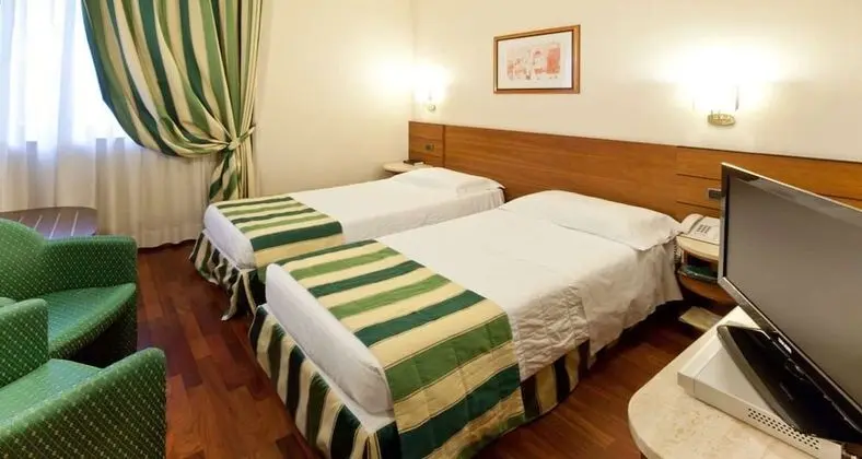 Family Oda, Birden Çok Yatak, Bağlantılı Odalar