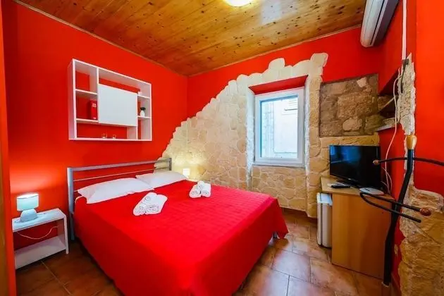 Apart Daire (Villa Mirakul - A2(4+1) with terrace)
