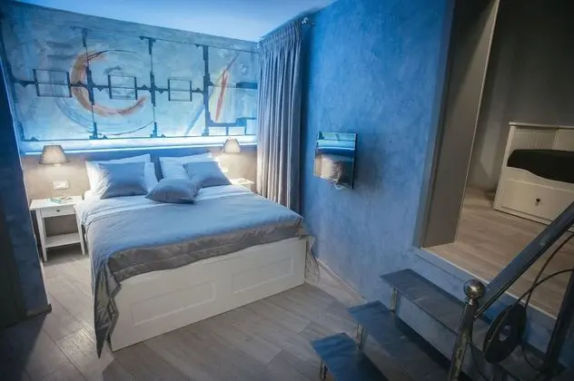 Design Tek Büyük Yataklı Oda
