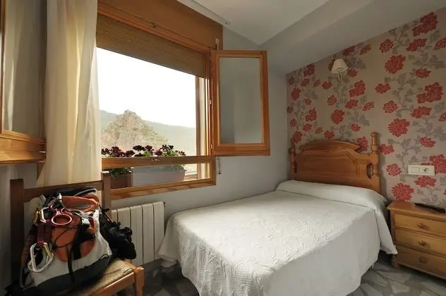 Tek Kişilik Oda, 1 Tek Kişilik Yatak, Vadi Manzaralı