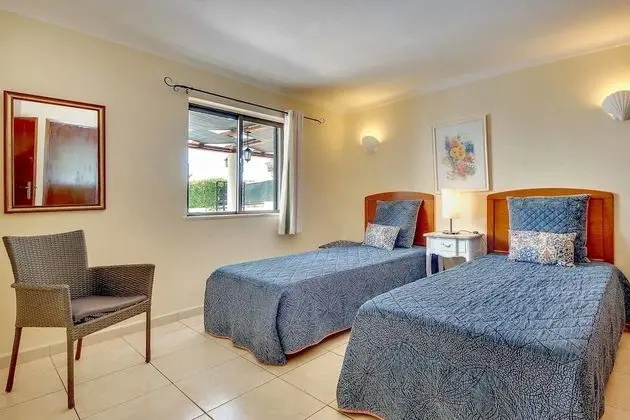 Villa, 4 Yatak Odası, Kişiye Özel Havuzlu