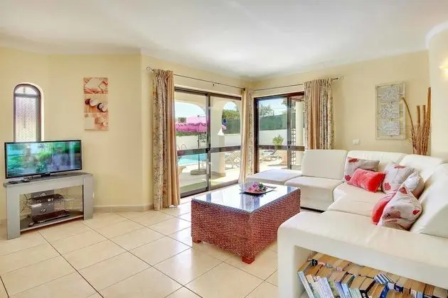 Villa, 4 Yatak Odası, Kişiye Özel Havuzlu