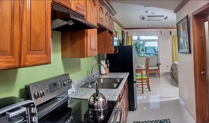 Sunrise Studio