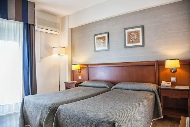 Standard İki Ayrı Yataklı Oda (2 single beds)