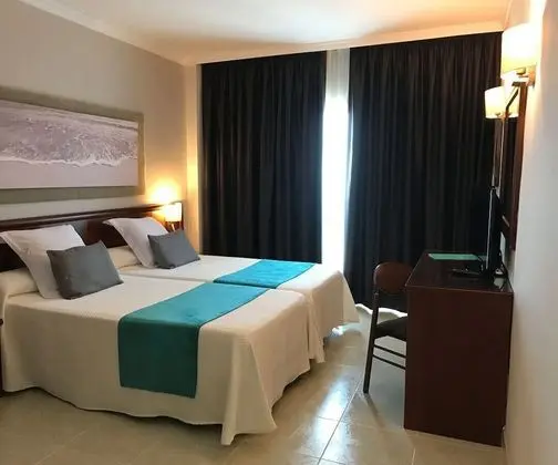 Tek Büyük Yataklı Oda, Deniz Manzaralı