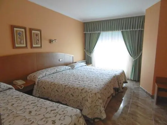 Dört Kişilik Oda