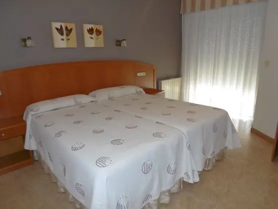 Tek Büyük Yataklı Oda, Balkon, Deniz Manzaralı
