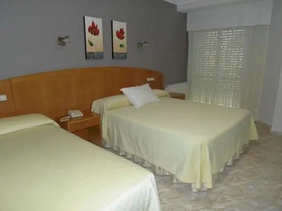 Üç Kişilik Oda, Balkon