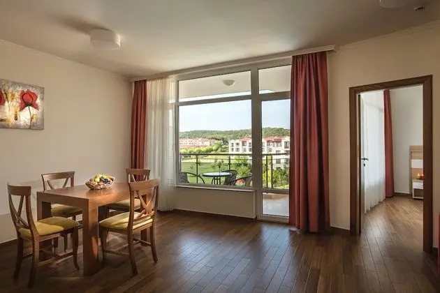 Family Apart Daire, Balkon