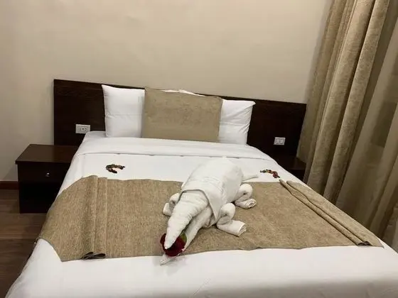 Classic Tek Büyük Yataklı Oda