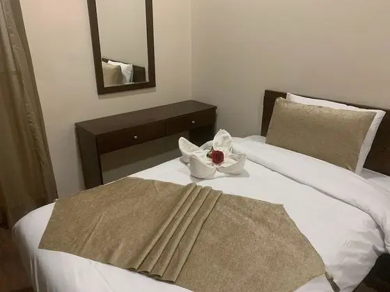 Classic Tek Büyük Yataklı Oda