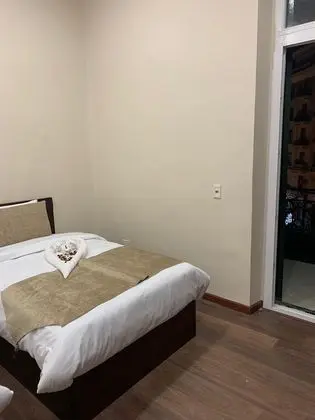 Classic Tek Büyük Yataklı Oda