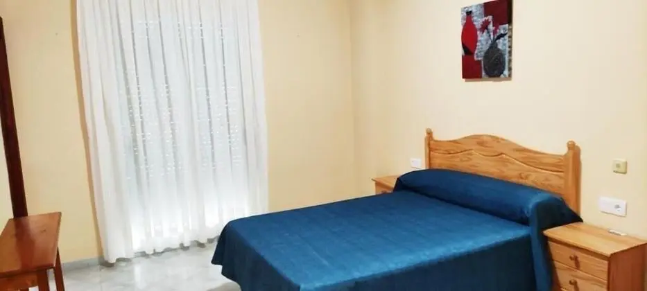 Basic Tek Büyük Yataklı Oda, 2 Tek Kişilik Yatak