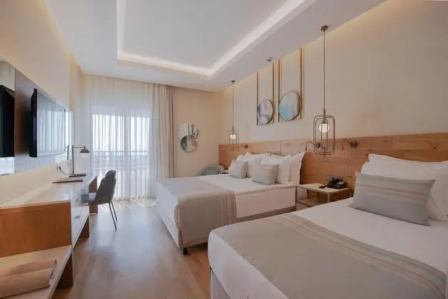 Standart Deniz Manzaralı Oda