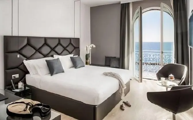 Luxury Tek Büyük Yataklı Oda, Balkon, Deniz Manzaralı
