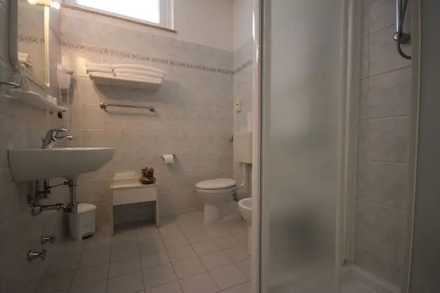 Dört Kişilik Oda