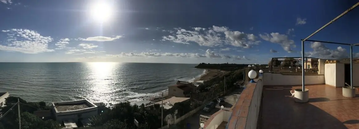 Panoramic Tek Büyük Yataklı Oda