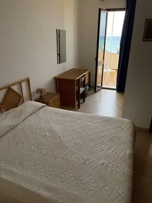 Panoramic Tek Büyük Yataklı Oda