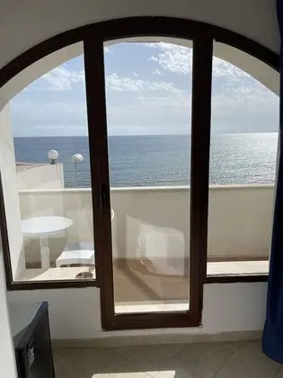 Panoramic Tek Büyük Yataklı Oda