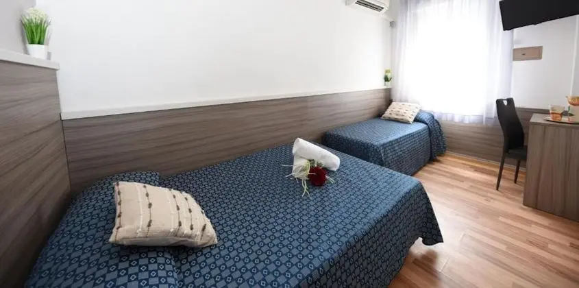 Tek Kişilik Oda, Banyolu/Duşlu, Kısmi Deniz Manzaralı