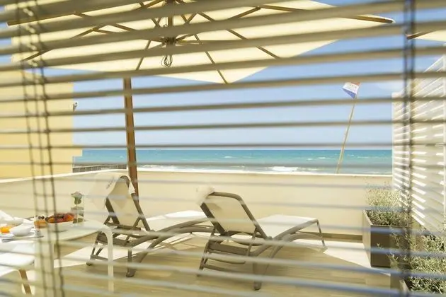 Junior Süit, Teras, Deniz Manzaralı