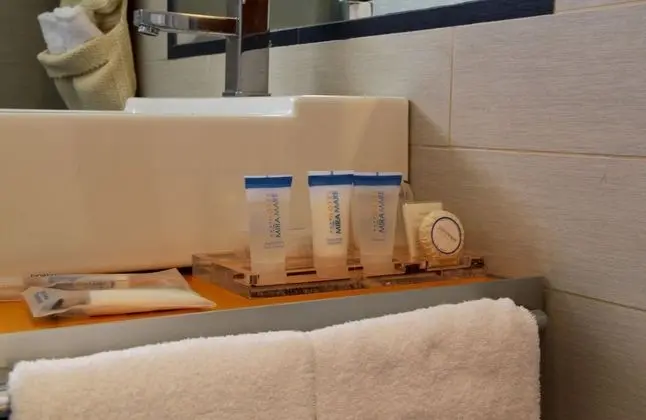 Superior Tek Büyük veya İki Ayrı Yataklı Oda, Deniz Manzaralı