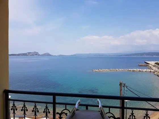 Üç Kişilik Oda