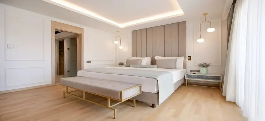 Jakuzili Saunalı Suite