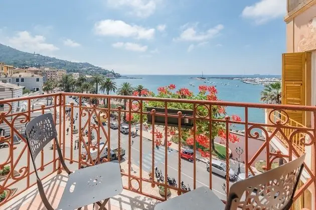 Tek Büyük Yataklı Oda, Deniz Manzaralı