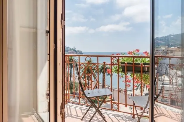 Tek Büyük Yataklı Oda, Deniz Manzaralı