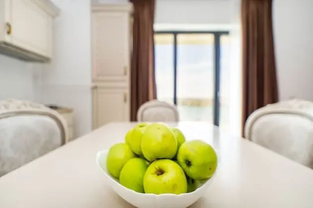 Junior Süit, 1 Yatak Odası, Balkon, Kısmi Deniz Manzaralı