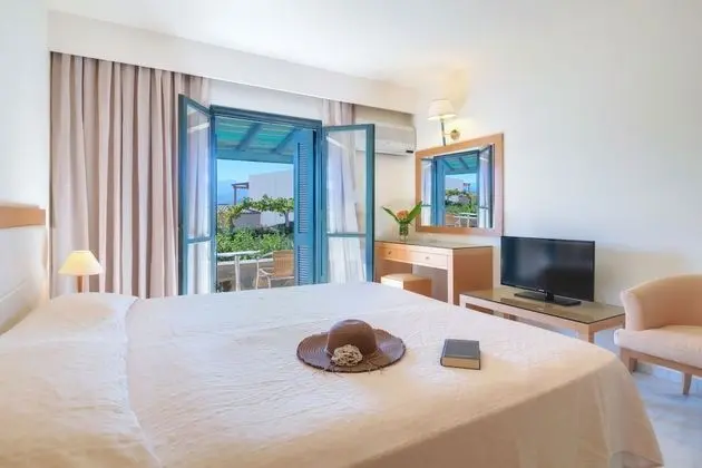 Double Room with Garden or Side Sea View