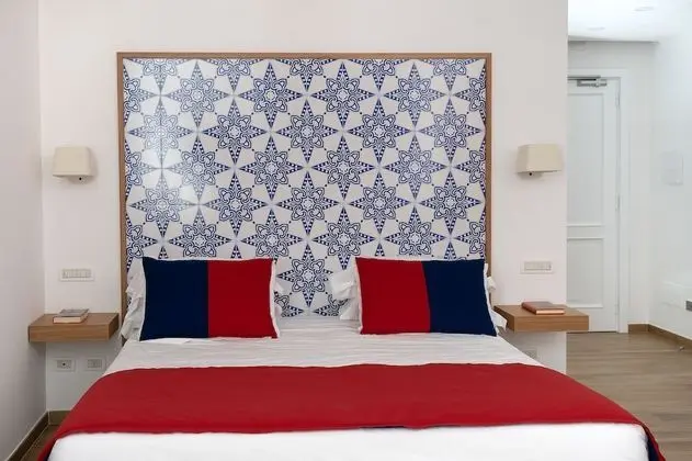 Junior Tek Büyük veya İki Ayrı Yataklı Oda, Balkon, Deniz Manzaralı