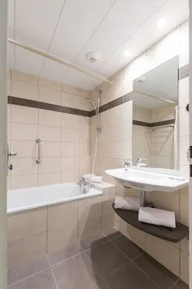 Classic Tek Büyük Yataklı Oda