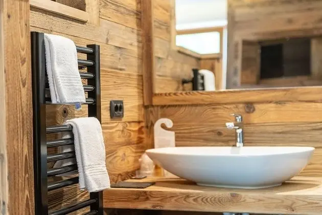 Family Oda (Mason Miramonti)