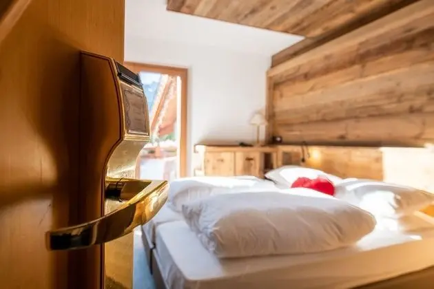 Tek Büyük Yataklı Oda (Mason Miramonti)