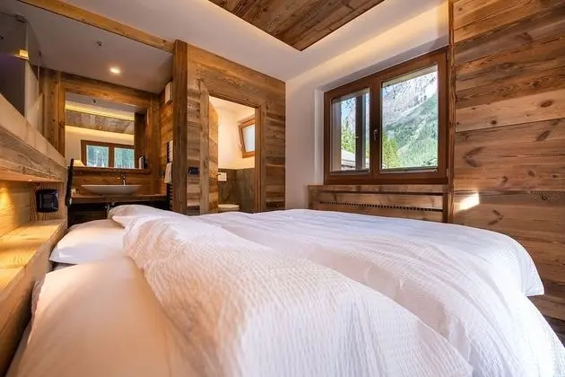 Tek Büyük Yataklı Oda (Mason Miramonti)