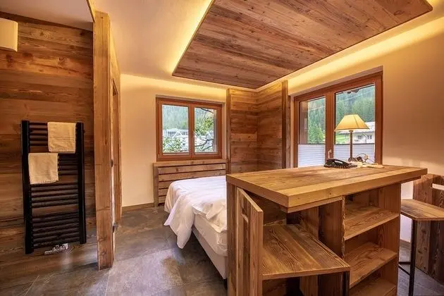 Tek Büyük Yataklı Oda (Mason Miramonti)