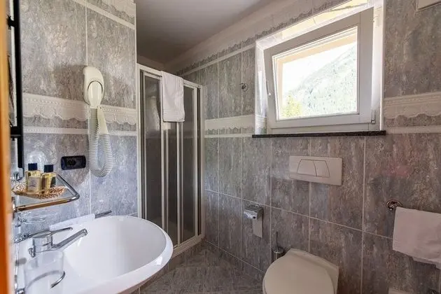 Tek Büyük Yataklı Oda (Miramonti)