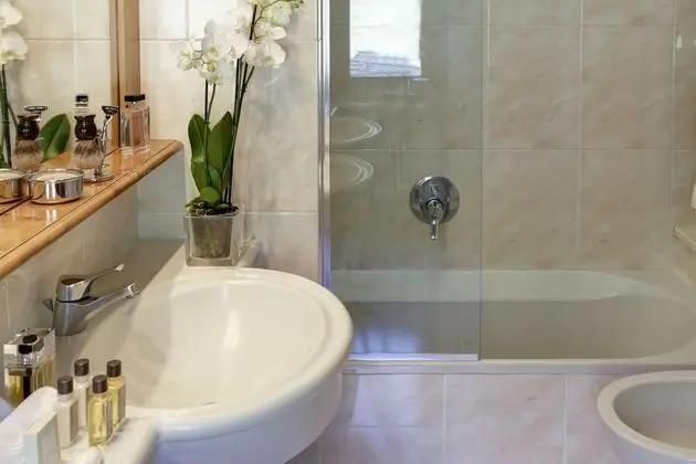 Classic Tek Büyük veya İki Ayrı Yataklı Oda