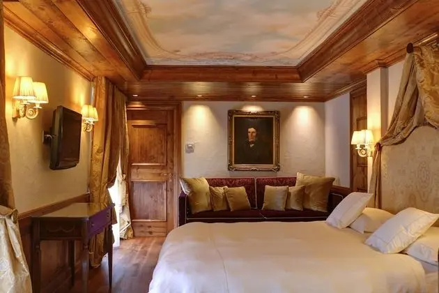 Romantic Tek Büyük veya İki Ayrı Yataklı Oda