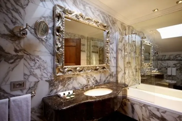 Romantic Tek Büyük veya İki Ayrı Yataklı Oda