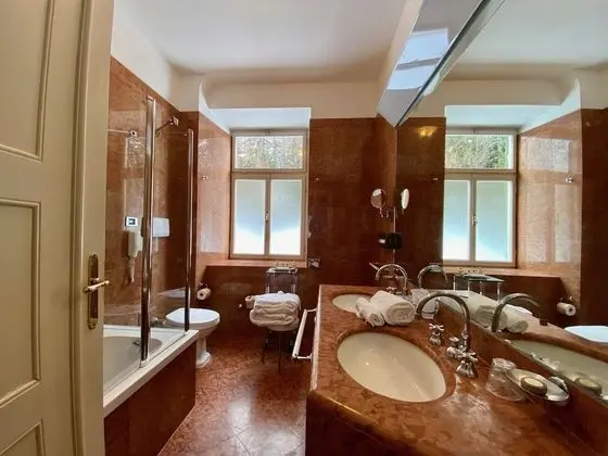 Junior Süit, Balkon, Dağ Manzaralı