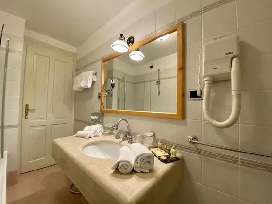 Junior Süit, Balkon, Dağ Manzaralı